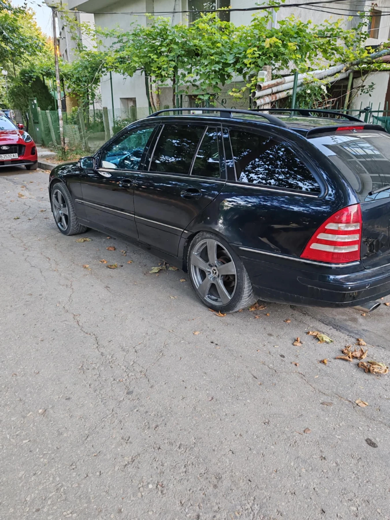 Mercedes-Benz C 320 4matic - изображение 2