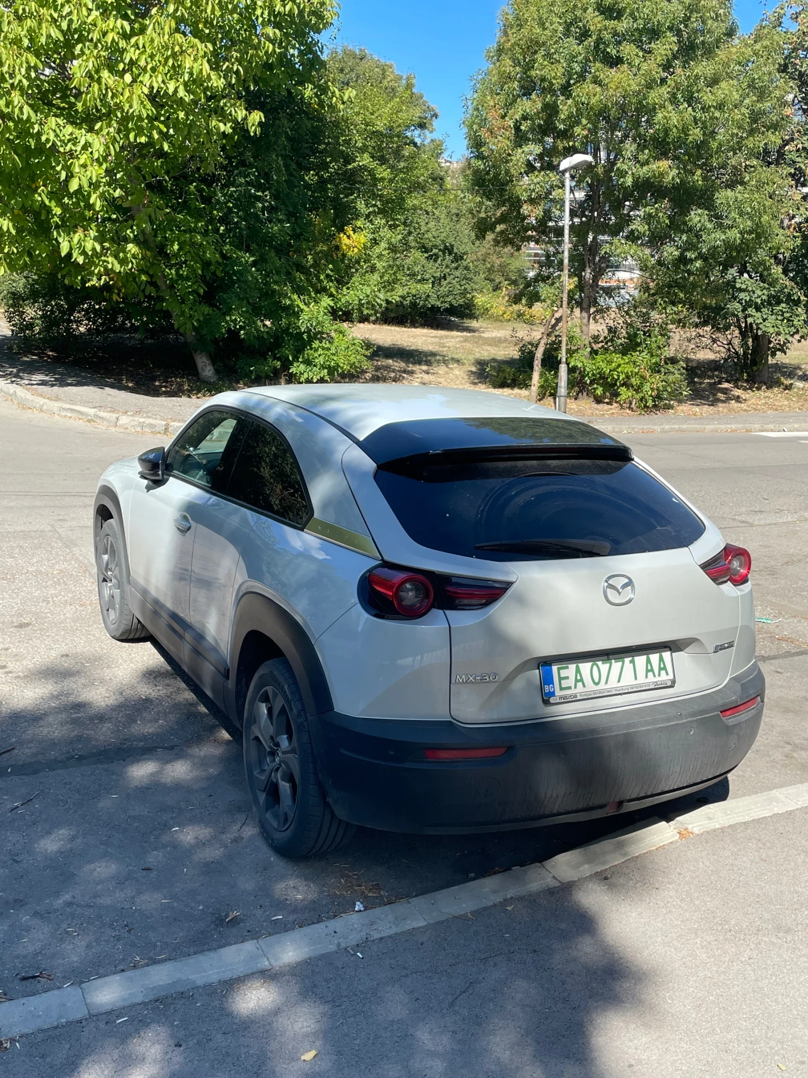 Mazda MX-30  - изображение 3