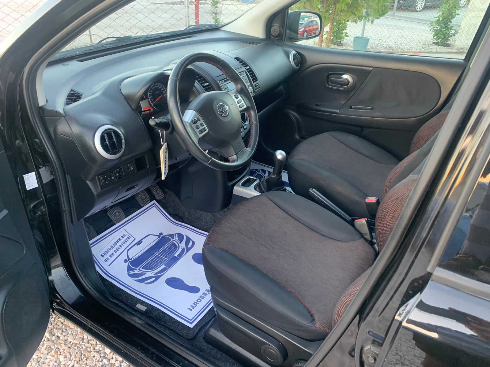 Nissan Note 1.4i - изображение 9
