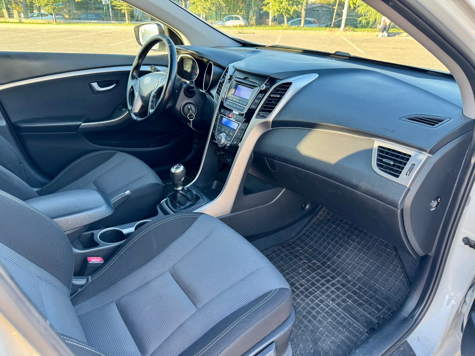 Hyundai I30 1.6 CRDi Facelift | Mobile.bg   13