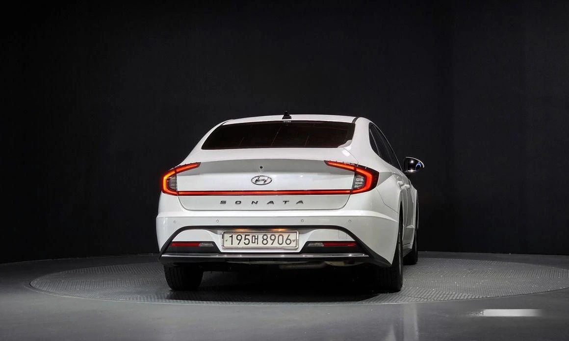 Hyundai Sonata 2.0 LPG Smart * НАЙ-ДОБРА ЦЕНА В БЪЛГАРИЯ*  - изображение 4