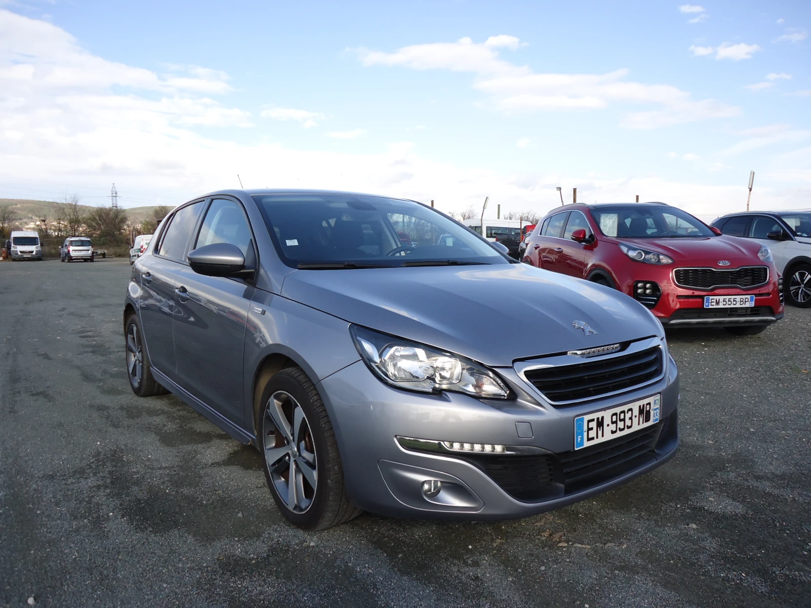 Peugeot 308 1.6 BlueHDI 120 к.с. - изображение 3