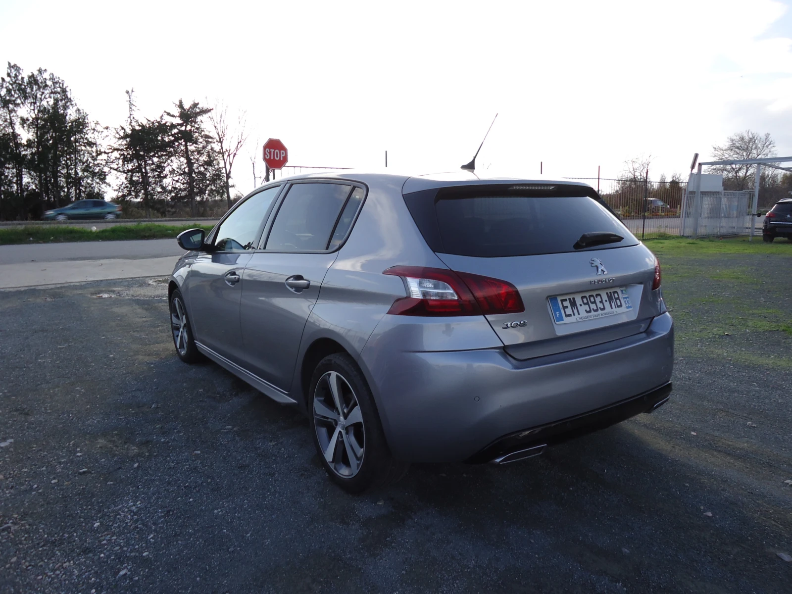 Peugeot 308 1.6 BlueHDI 120 к.с. - изображение 4