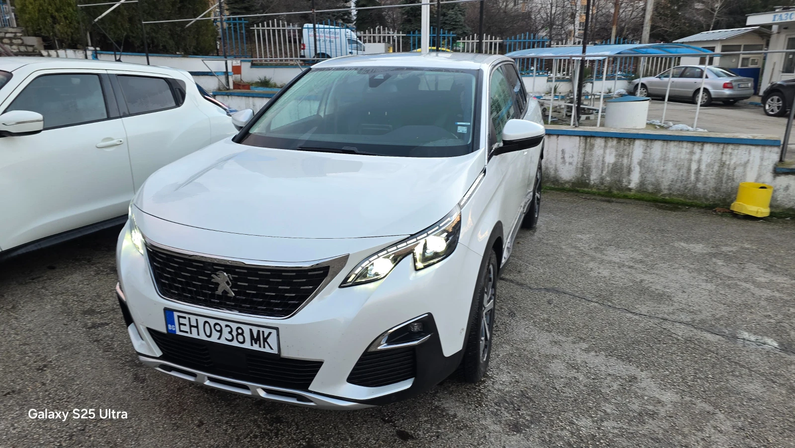 Peugeot 3008 1.6HDI   LUXORY - изображение 3