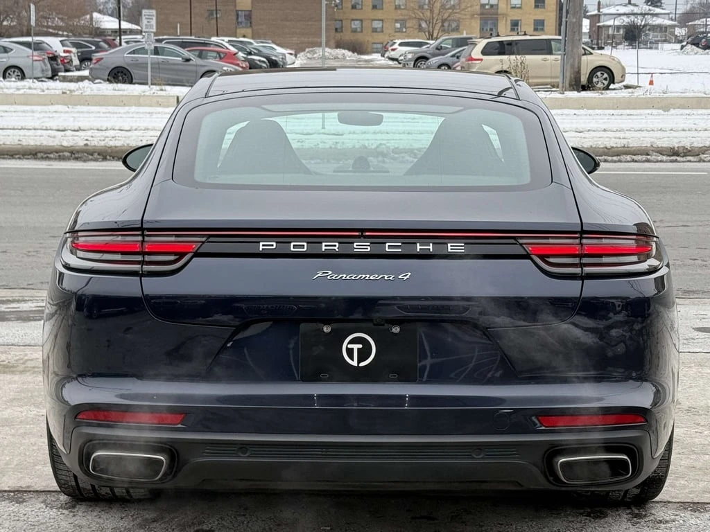 Porsche Panamera Base / 4  CARFAX - изображение 10