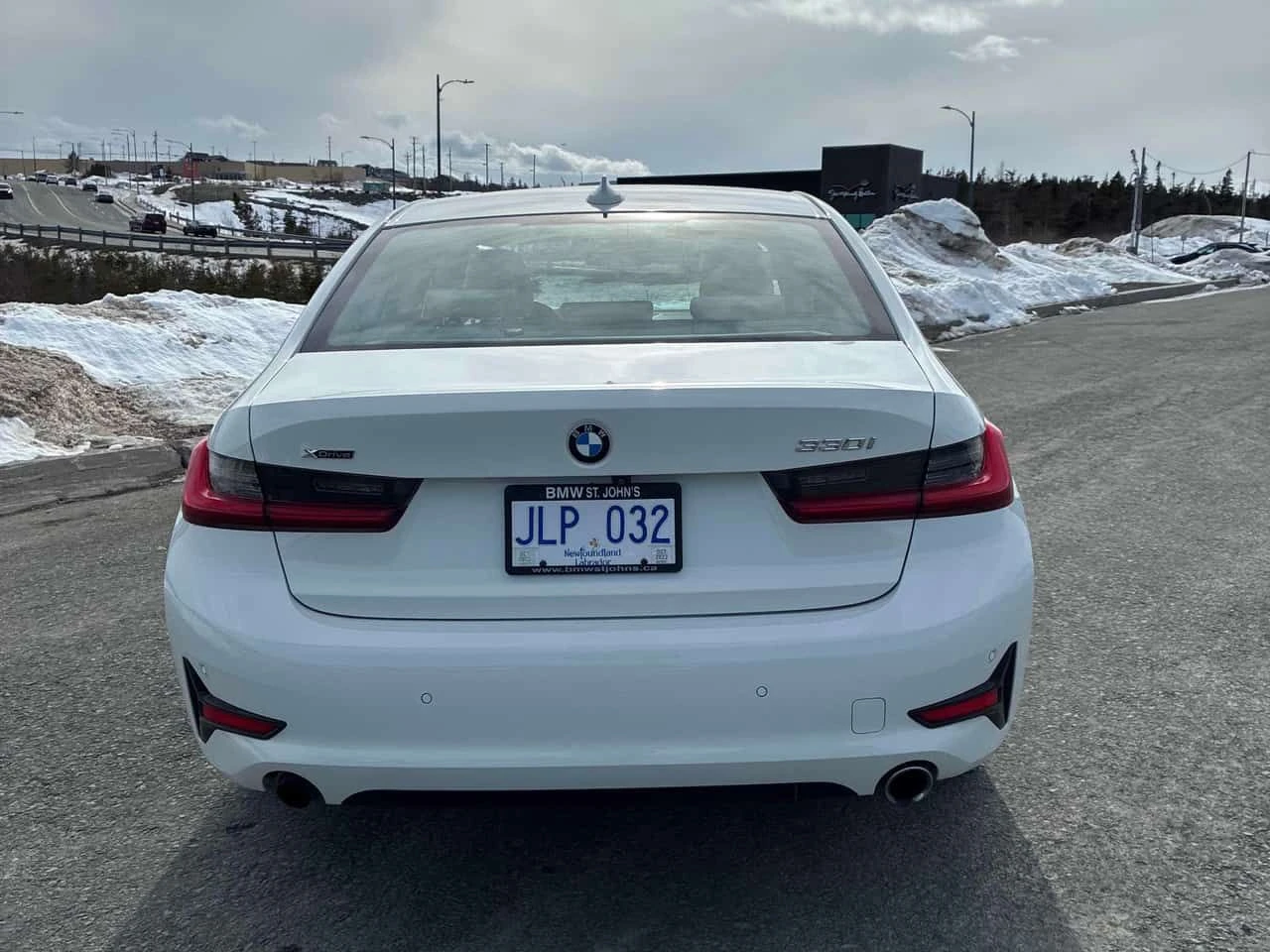 BMW 330 *  xDrive * 2 КЛЮЧА * КАМЕРА * ПОДГРЕВ * ПАМЕТ, снимка 4 - Автомобили и джипове - 54047322