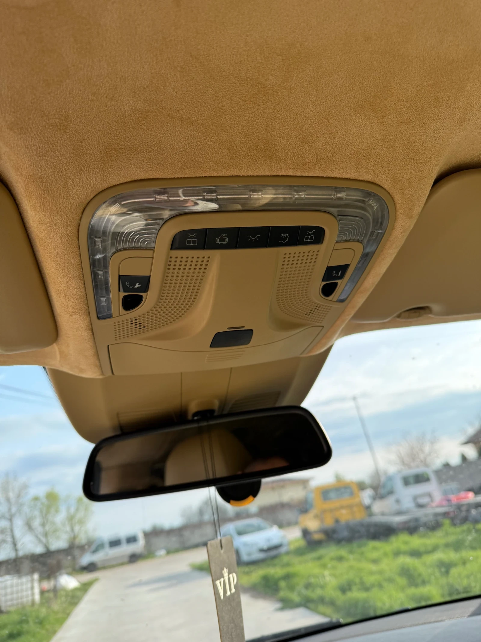 Mercedes-Benz V 300, снимка 13 - Автомобили и джипове - 54360884