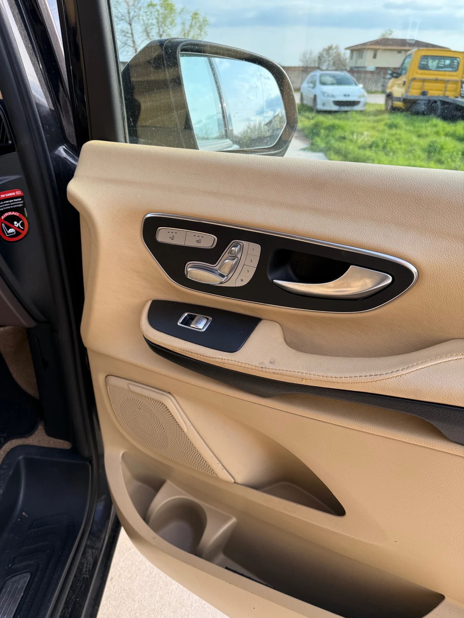 Mercedes-Benz V 300, снимка 14 - Автомобили и джипове - 54360884