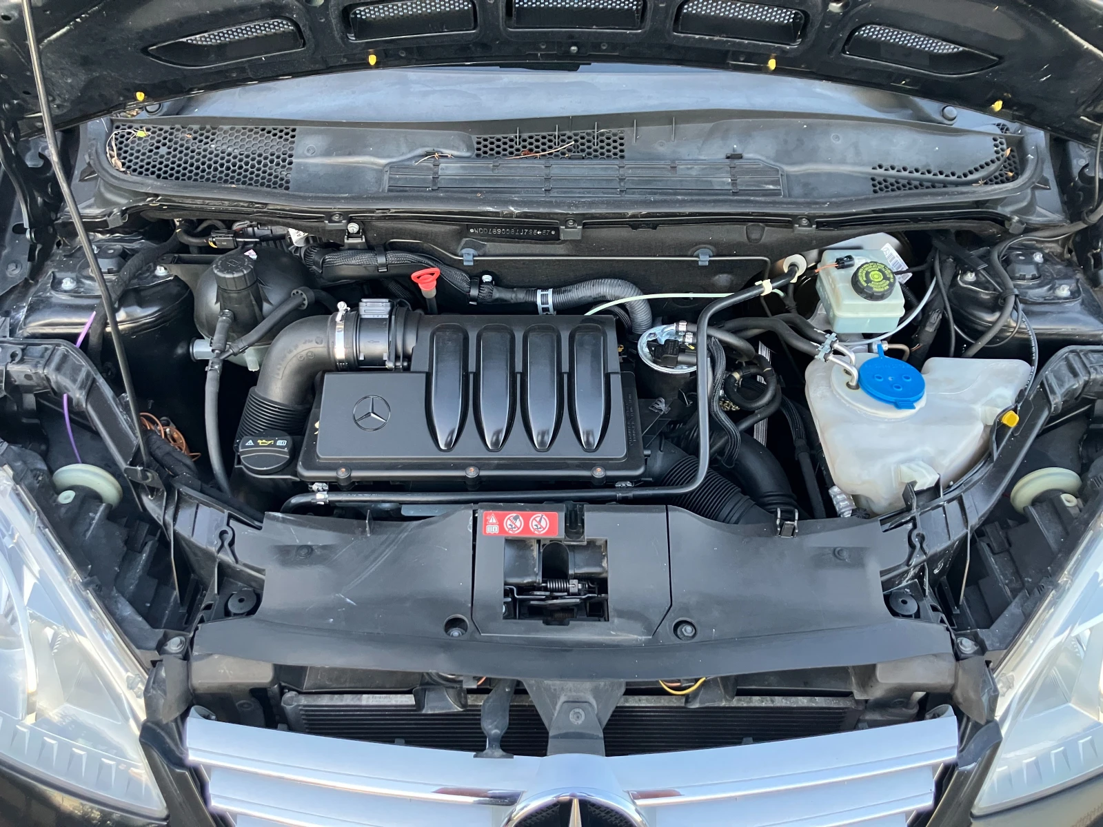 Mercedes-Benz A 160 CDI, снимка 15 - Автомобили и джипове - 54563054