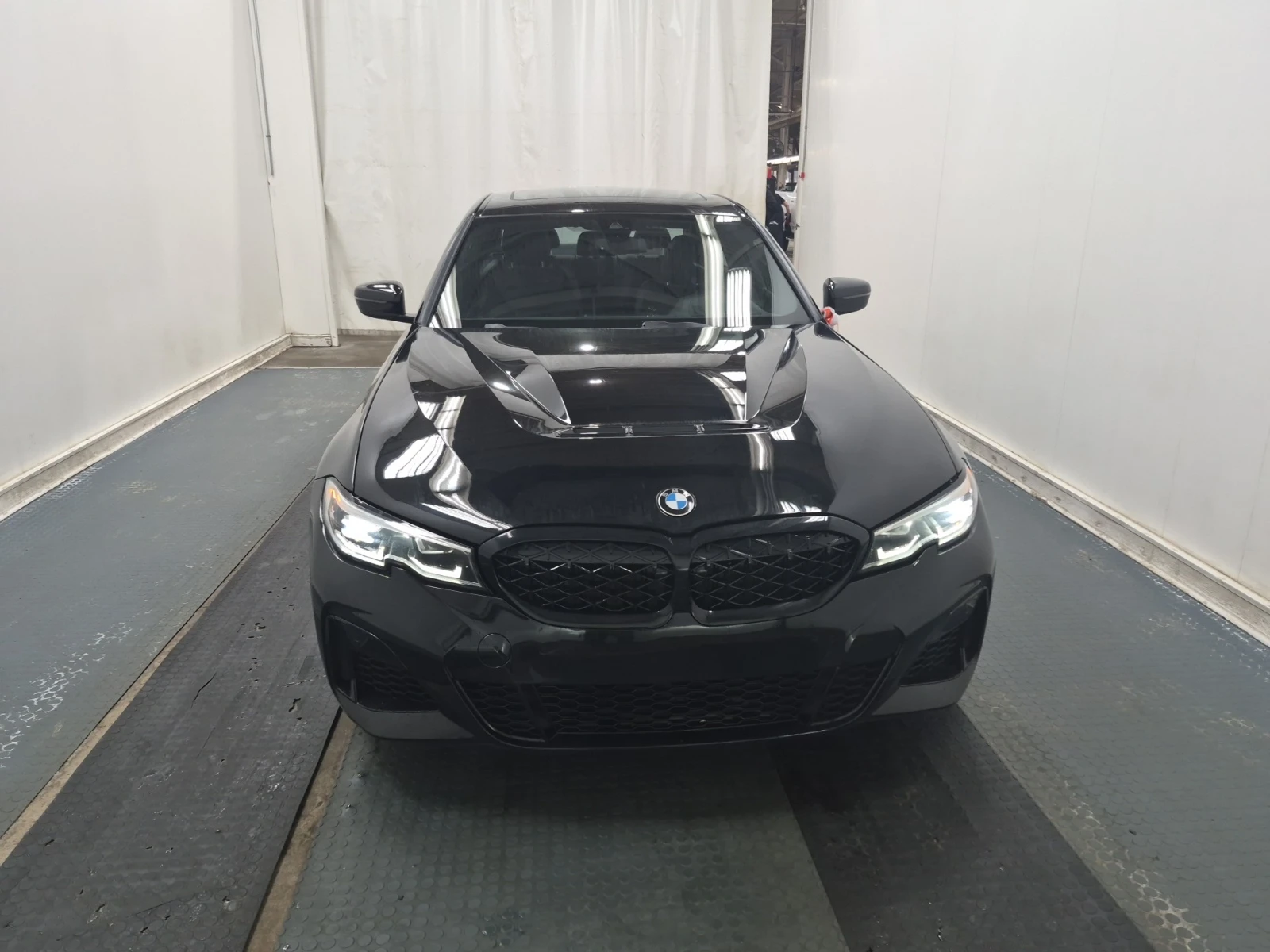 BMW 340 М340i xDrive/HUD/H&K/, снимка 3 - Автомобили и джипове - 54688763