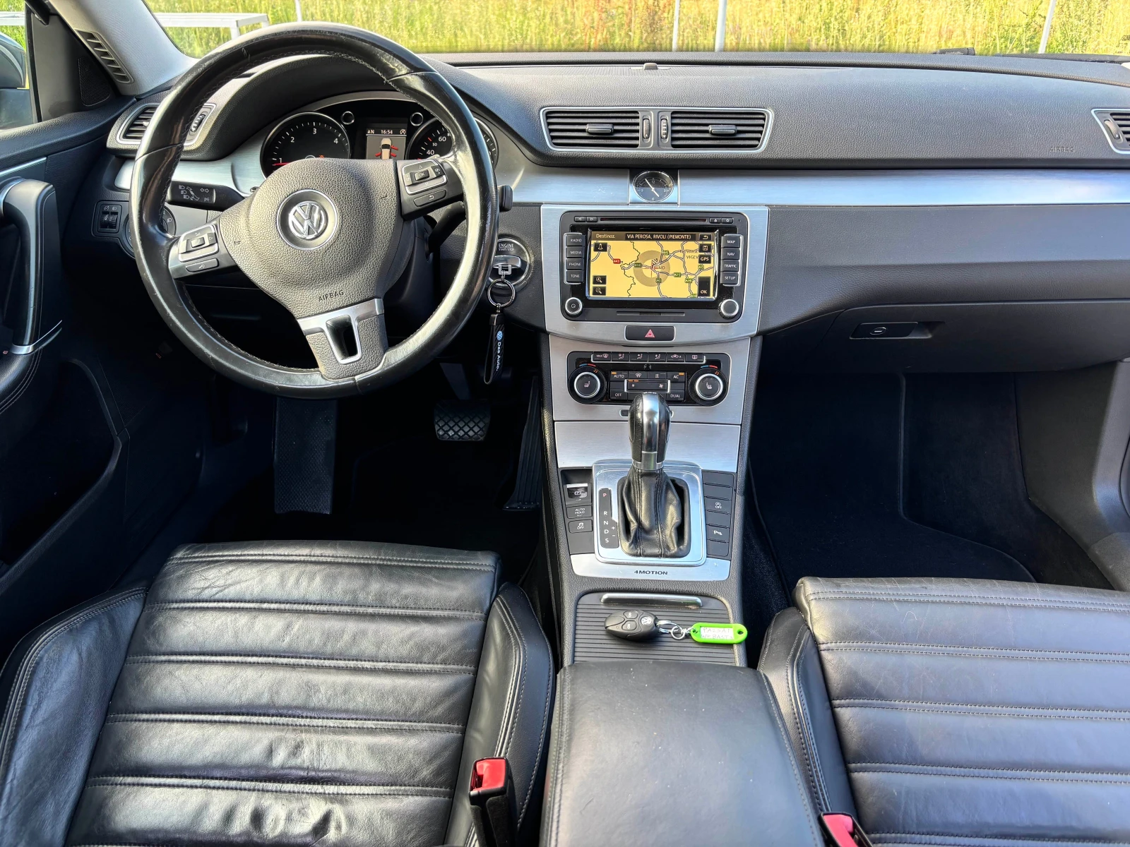 VW Passat 2.0TDI 4X4, снимка 9 - Автомобили и джипове - 54730917