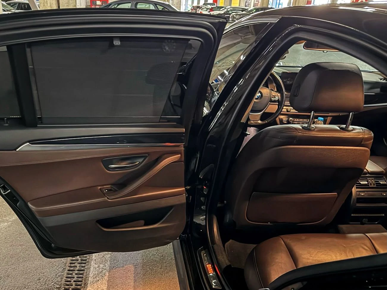 BMW 535 LCi xDrive F90 M5 Keyless, снимка 10 - Автомобили и джипове - 55879847