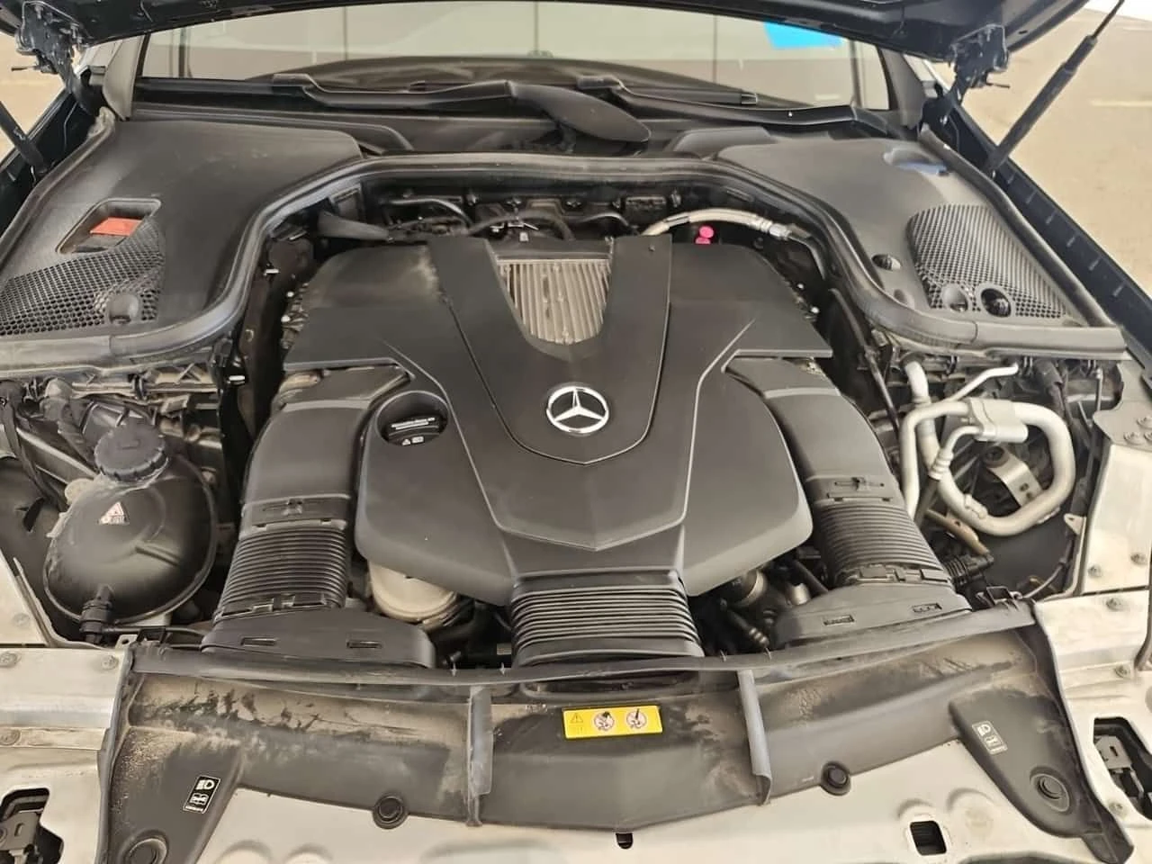 Mercedes-Benz E 450 Coupe * AMG Line * V6 * CARFAX * , снимка 14 - Автомобили и джипове - 55183581