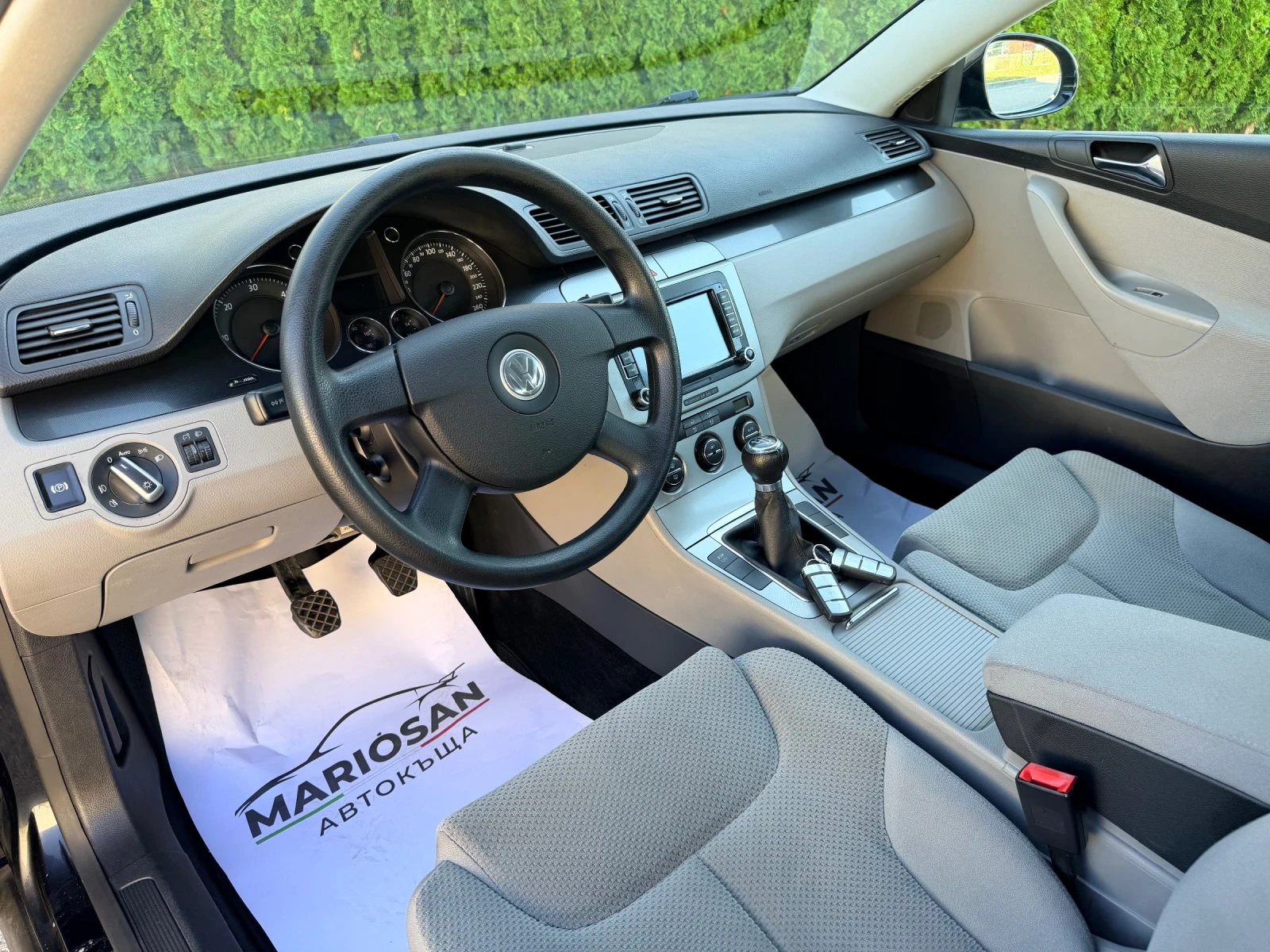 VW Passat 1.9 TDI/105 Коня/НОВ ВНОС ИТАЛИЯ/200 000 Хил.км, снимка 9 - Автомобили и джипове - 55236246