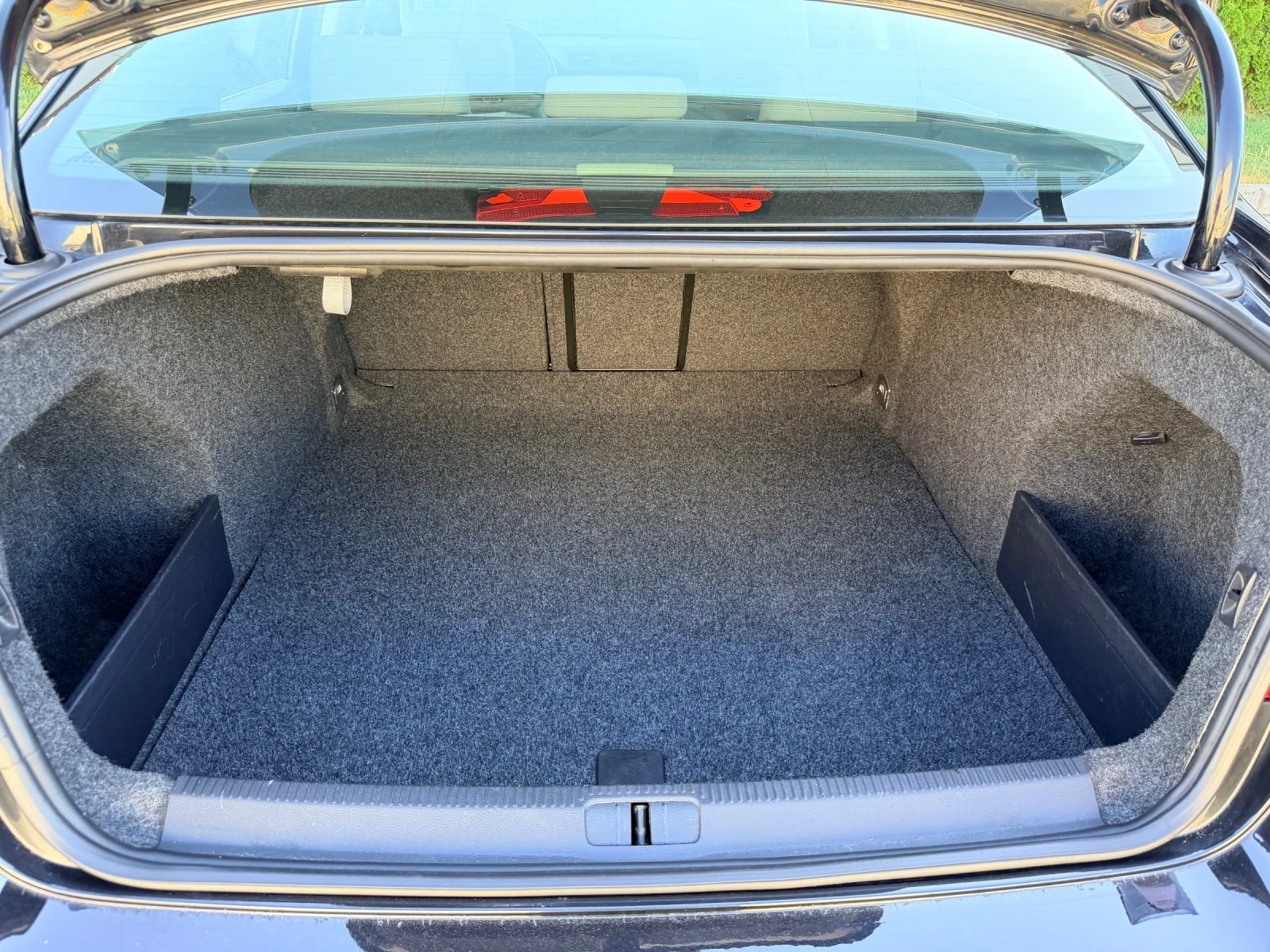 VW Passat 1.9 TDI/105 Коня/НОВ ВНОС ИТАЛИЯ/200 000 Хил.км, снимка 14 - Автомобили и джипове - 55236246