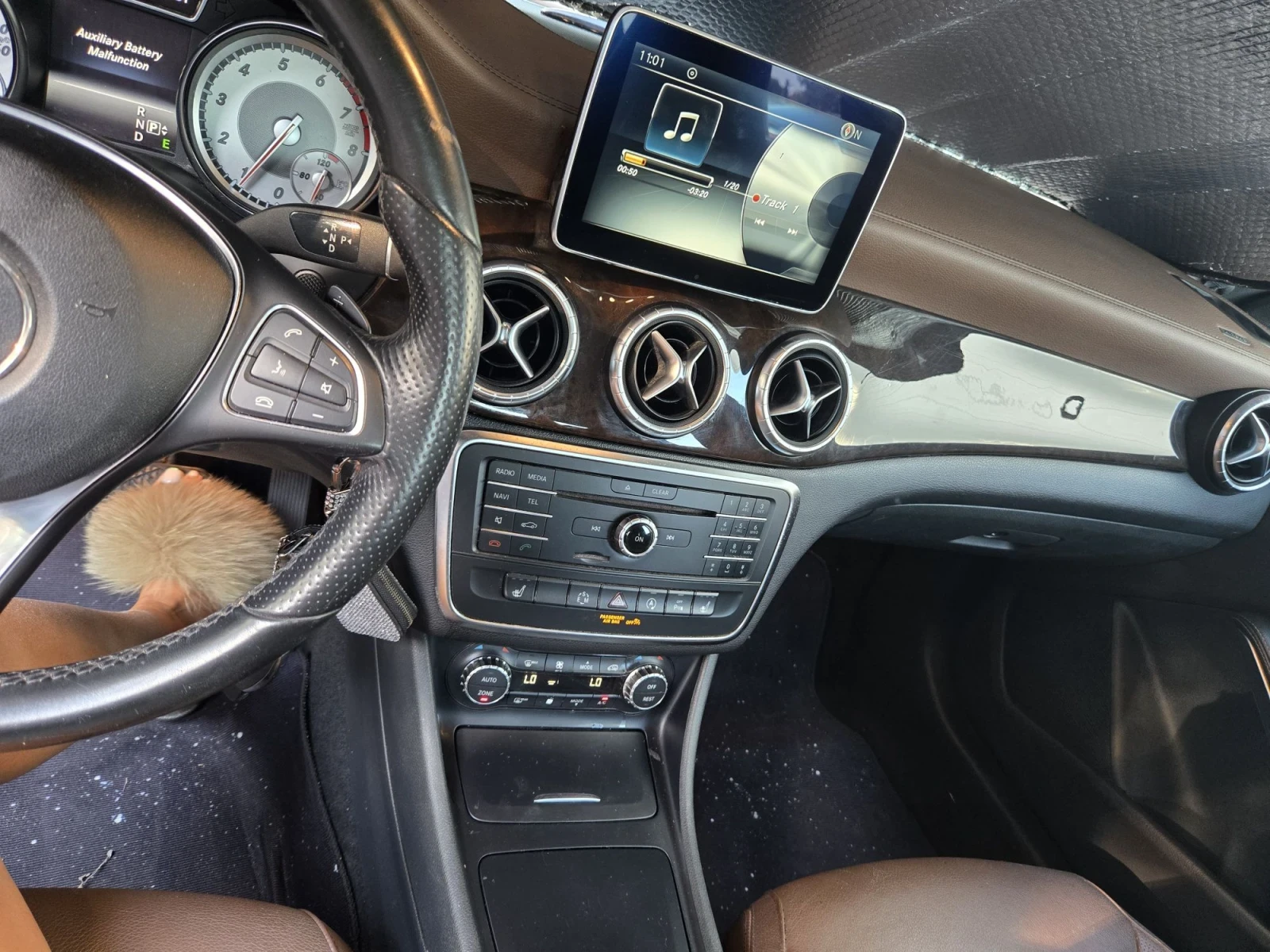 Mercedes-Benz CLA 250, снимка 8 - Автомобили и джипове - 55258807