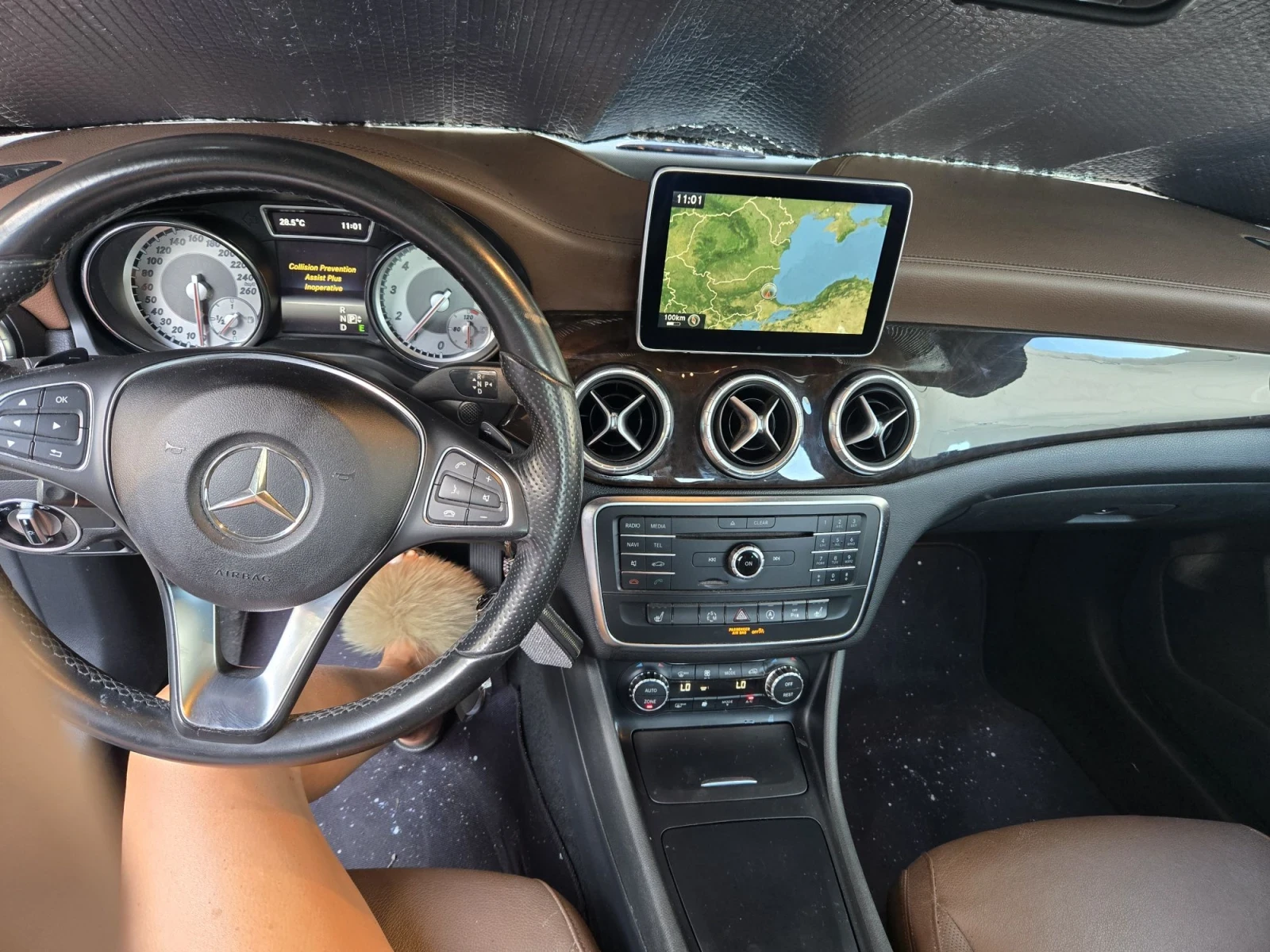 Mercedes-Benz CLA 250, снимка 9 - Автомобили и джипове - 55258807