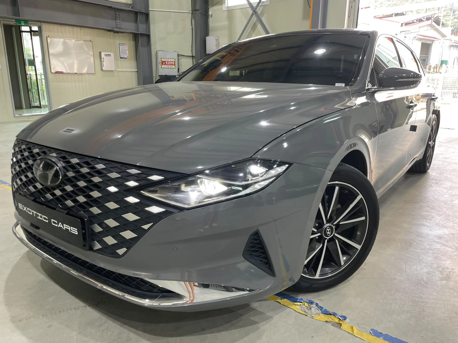 Hyundai Grandeur 3.0 LPG ! Premium !, снимка 3 - Автомобили и джипове - 55280958