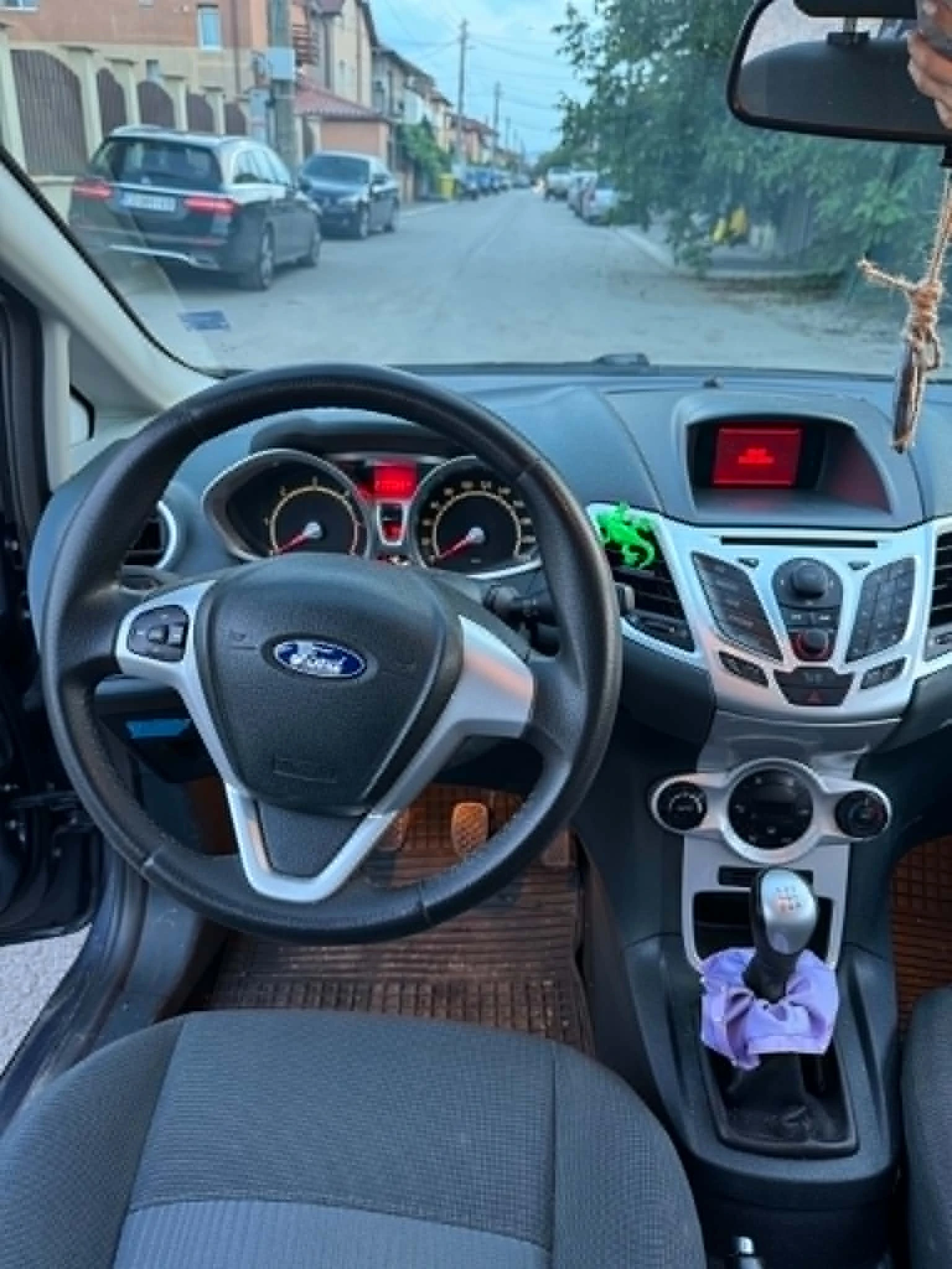 Ford Fiesta 1.4 TDCI, снимка 6 - Автомобили и джипове - 55343566