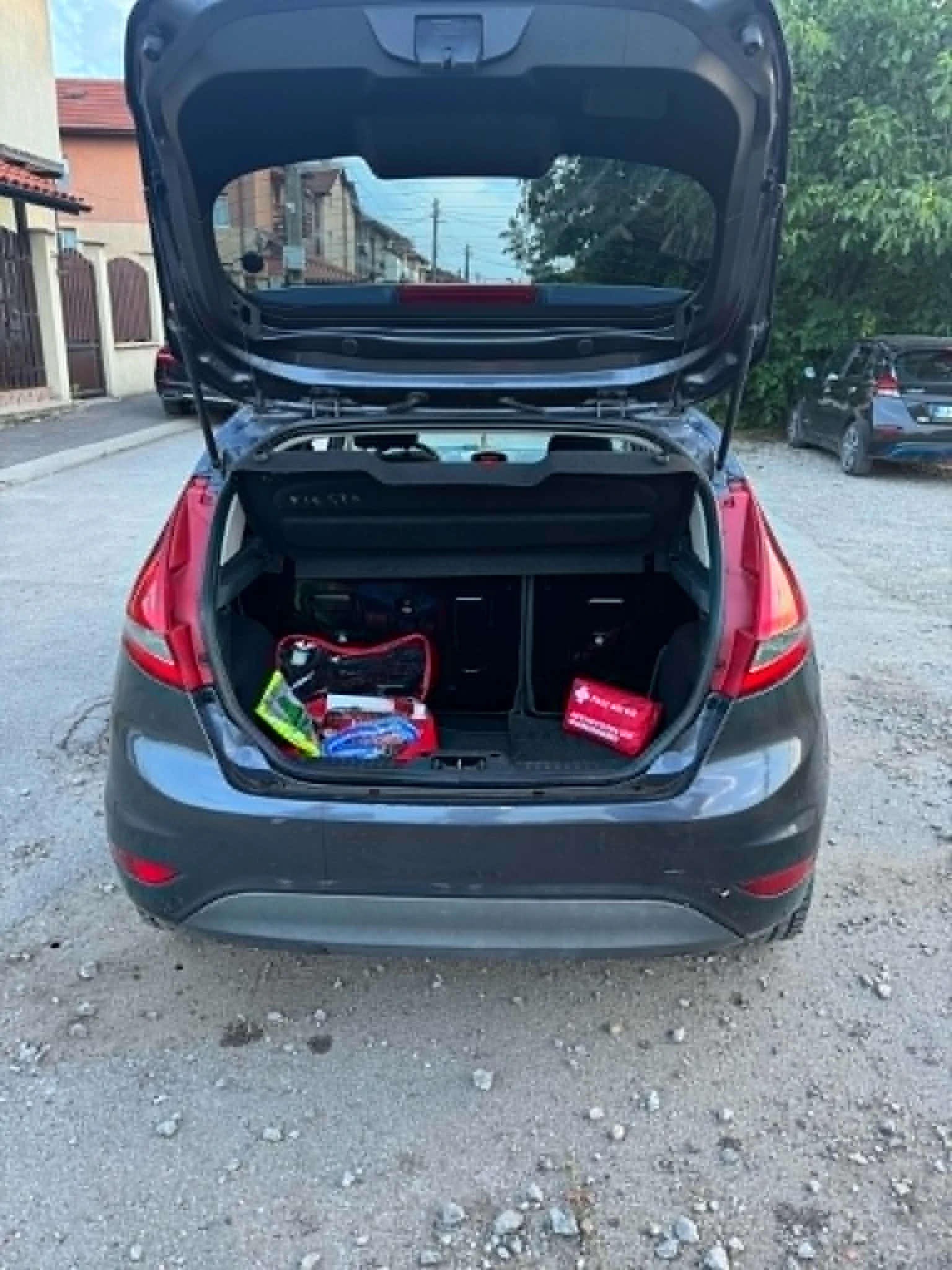 Ford Fiesta 1.4 TDCI, снимка 8 - Автомобили и джипове - 55343566