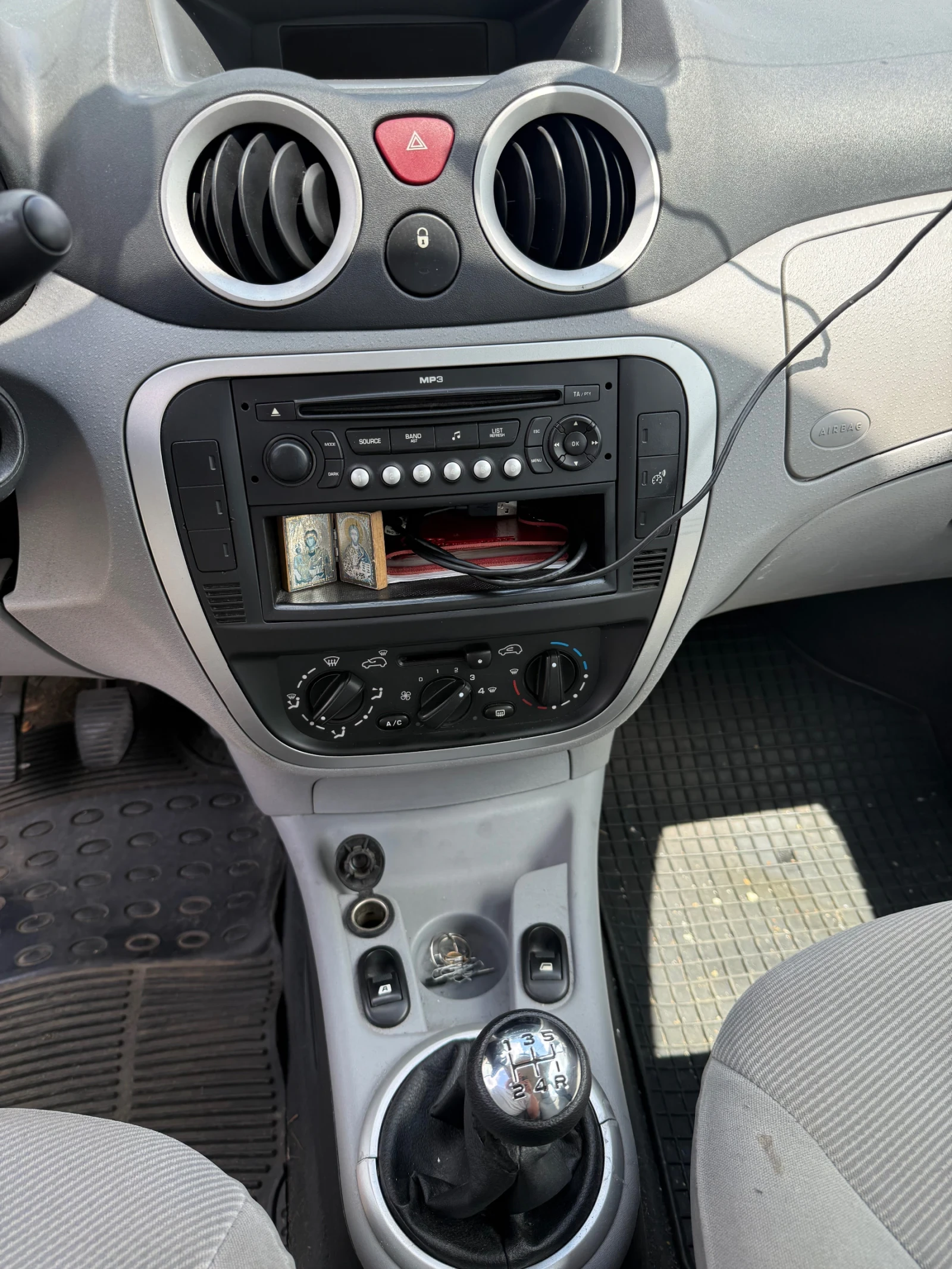Citroen C3, снимка 3 - Автомобили и джипове - 55392839