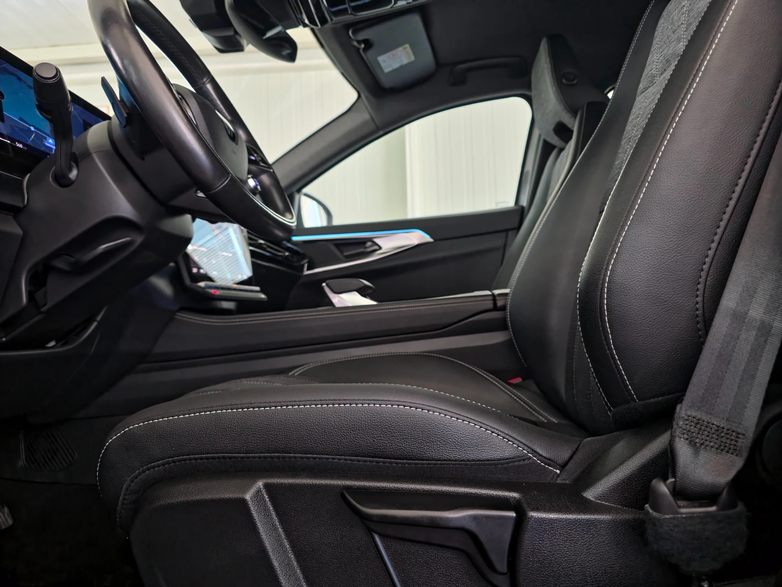 Renault Austral E-TECH FULL HYBRID 200 TECHNO, снимка 7 - Автомобили и джипове - 56422012