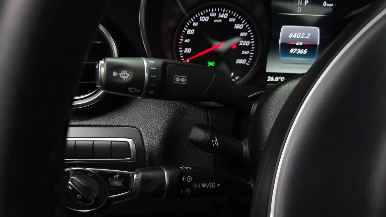 Mercedes-Benz C 220 Avantgarde | Ел. салон | Keyless, снимка 16 - Автомобили и джипове - 55750587