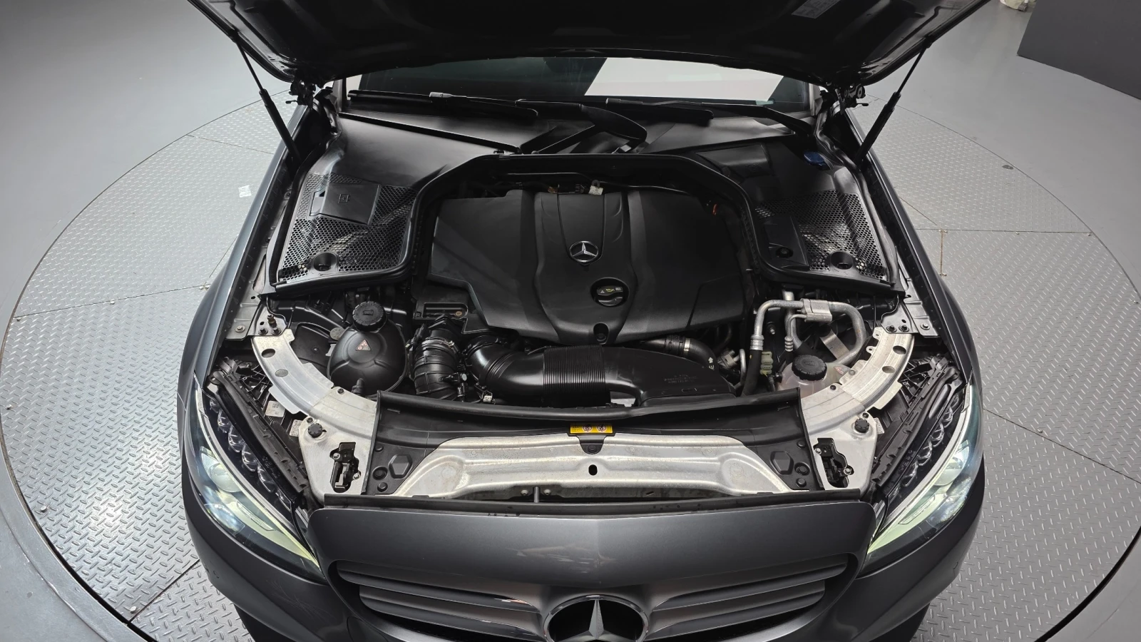 Mercedes-Benz C 220 Avantgarde | Ел. салон | Keyless, снимка 5 - Автомобили и джипове - 55750587