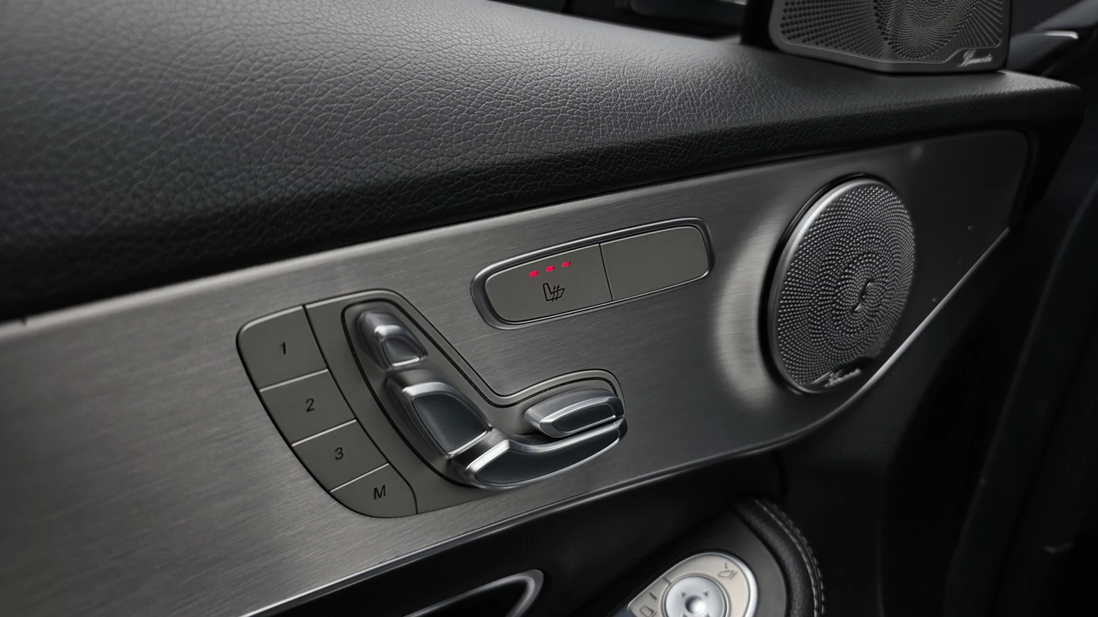 Mercedes-Benz C 220 Avantgarde | Ел. салон | Keyless, снимка 11 - Автомобили и джипове - 55750587