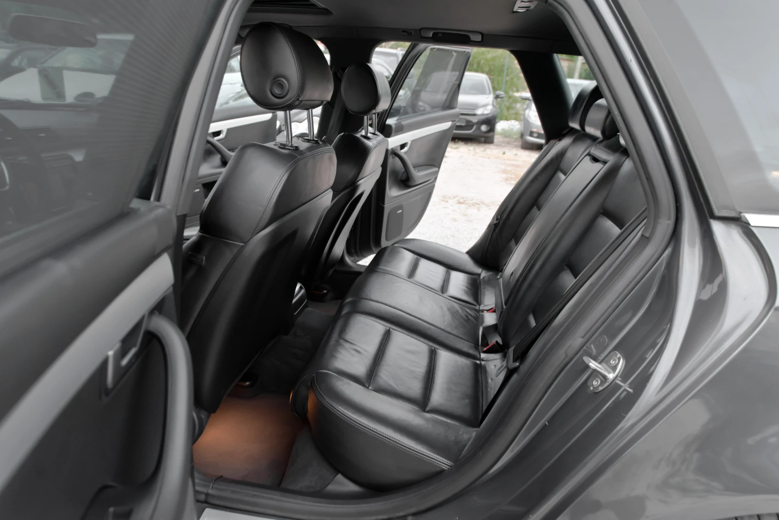 Audi A4 3.0tdi 3xS-line 233k.s guattro  | Mobile.bg � ����������� 13