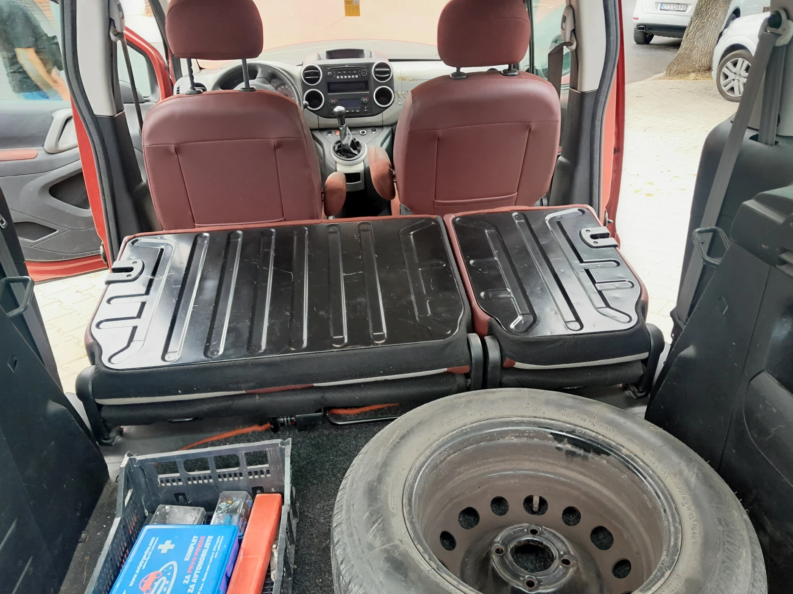 Citroen Berlingo 1.6 ГАЗ - БЕНЗИН , снимка 7 - Автомобили и джипове - 55803338