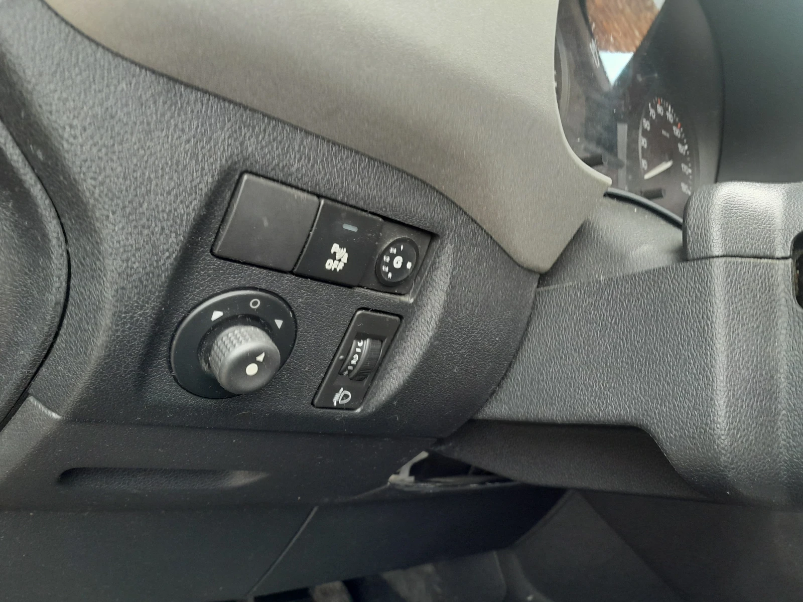 Citroen Berlingo 1.6 ГАЗ - БЕНЗИН , снимка 14 - Автомобили и джипове - 55803338