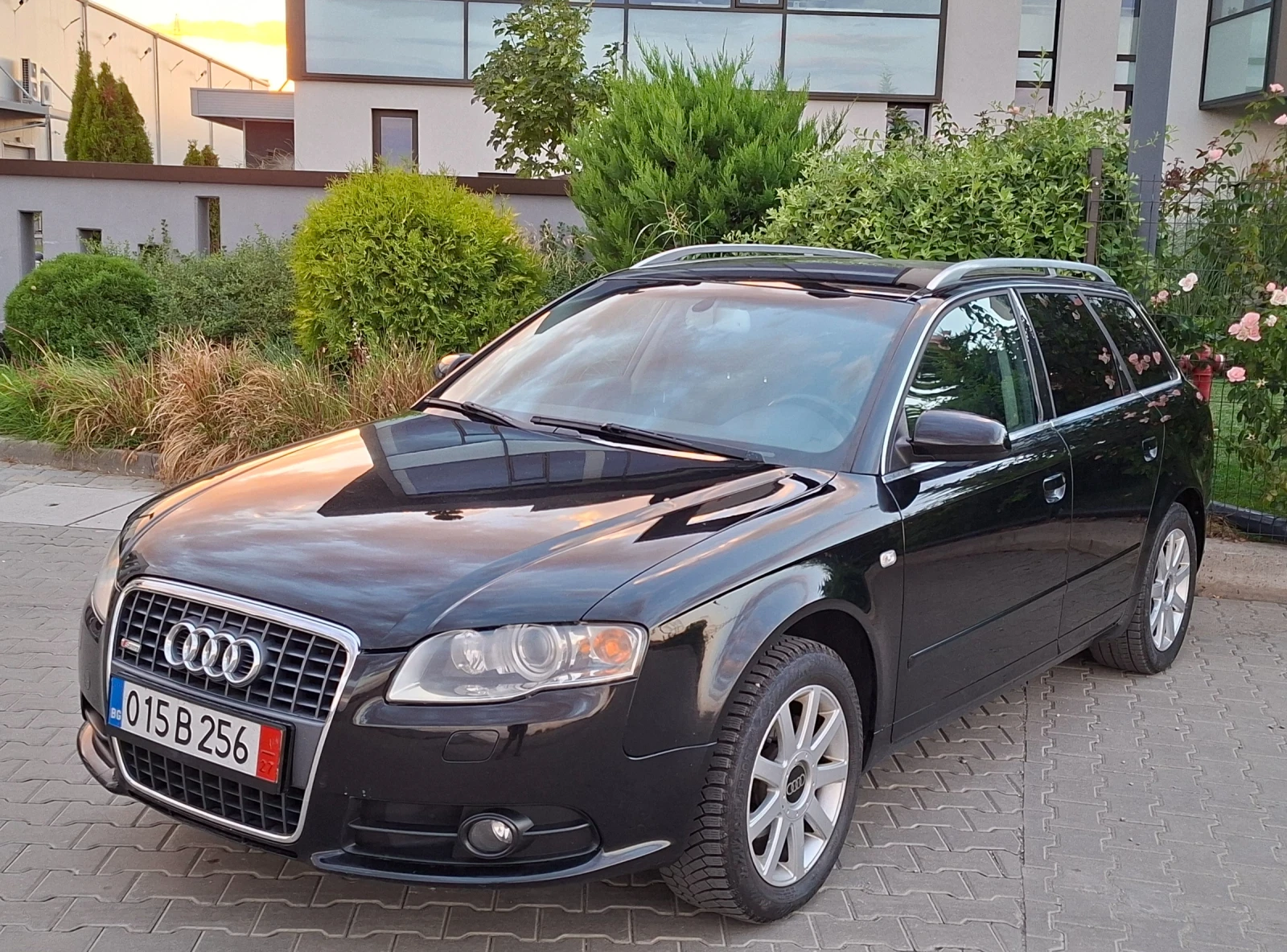 Audi A4 2.0TDI* (140кс)* S-LINE* NAVI* НОВ ВНОС* , снимка 4 - Автомобили и джипове - 55944271