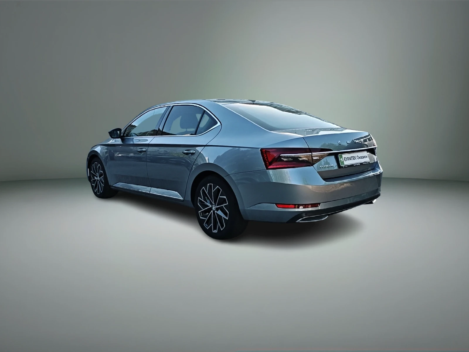 Skoda Superb 2, 0 TDI 7DSG , снимка 3 - Автомобили и джипове - 55947364