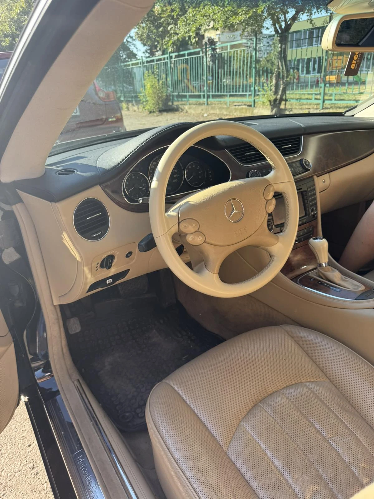 Mercedes-Benz CLS 350 350, снимка 12 - Автомобили и джипове - 56403100