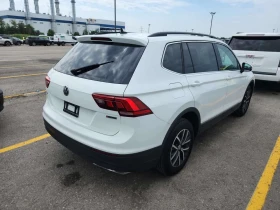 VW Tiguan COMFORTLINE/CARFAX/ПОДГРЕВ/ПАНОРАМА/КОЖА, снимка 3