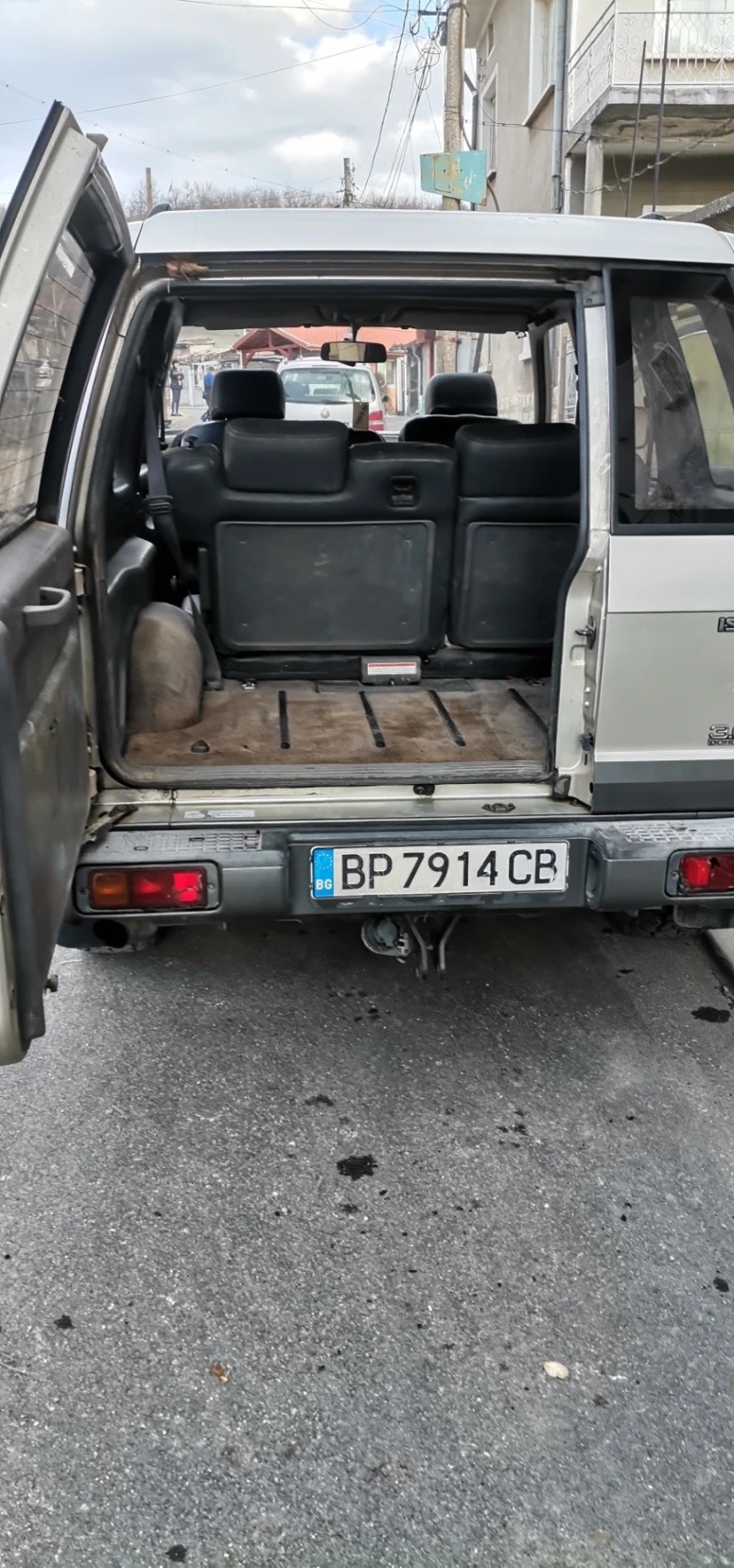 Isuzu Trooper, снимка 8 - Автомобили и джипове - 48885482