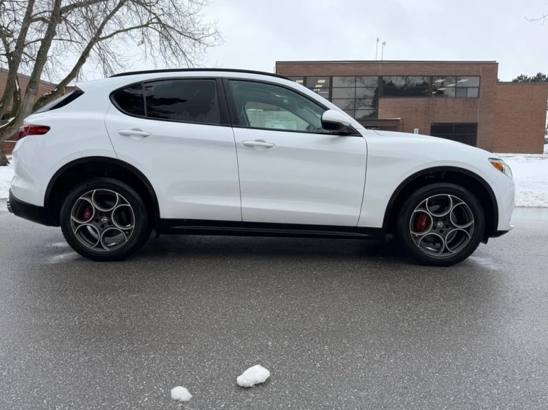 Alfa Romeo Stelvio 2018 Alfa Romeo Stelvio Sport AWD, снимка 4 - Автомобили и джипове - 53199030
