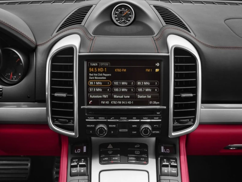 Porsche Cayenne * GTS * CARFAX * ЦЕНА ДО БГ, снимка 11 - Автомобили и джипове - 53385079