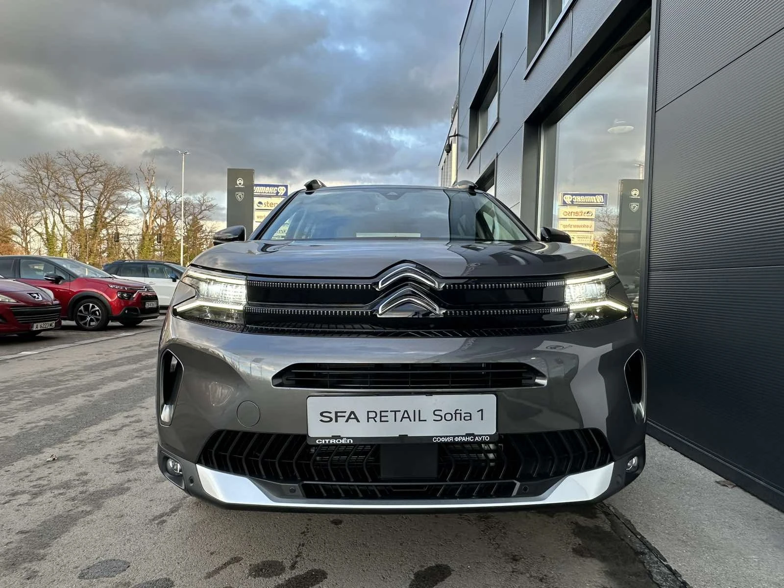 Citroen C5 Aircross FL SHINE HYBRID 136 e-DCS6 E6.4 - изображение 7