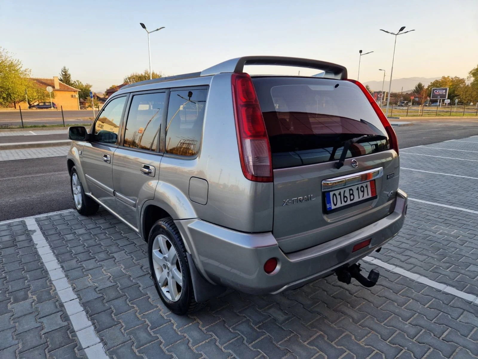 Nissan X-trail 2.2 - изображение 4