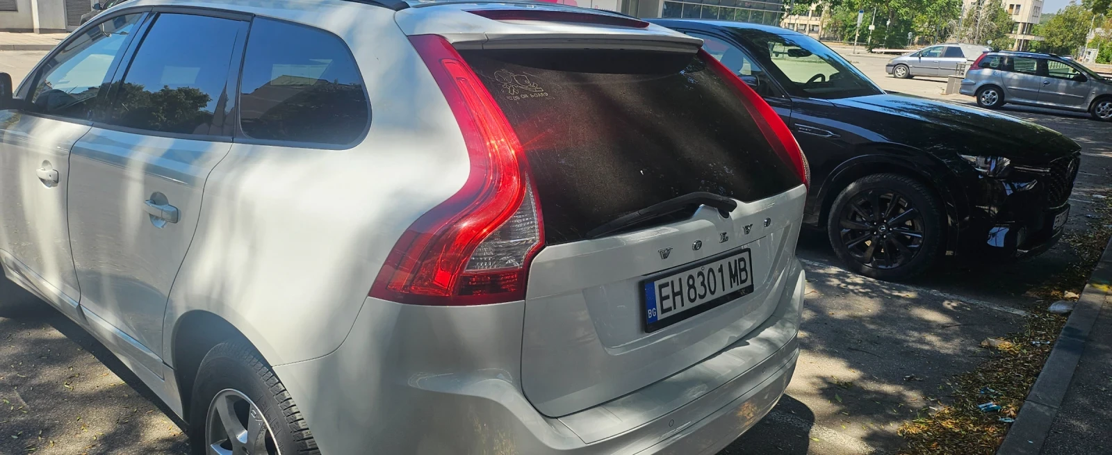 Volvo XC60 2.4 D5 - изображение 4