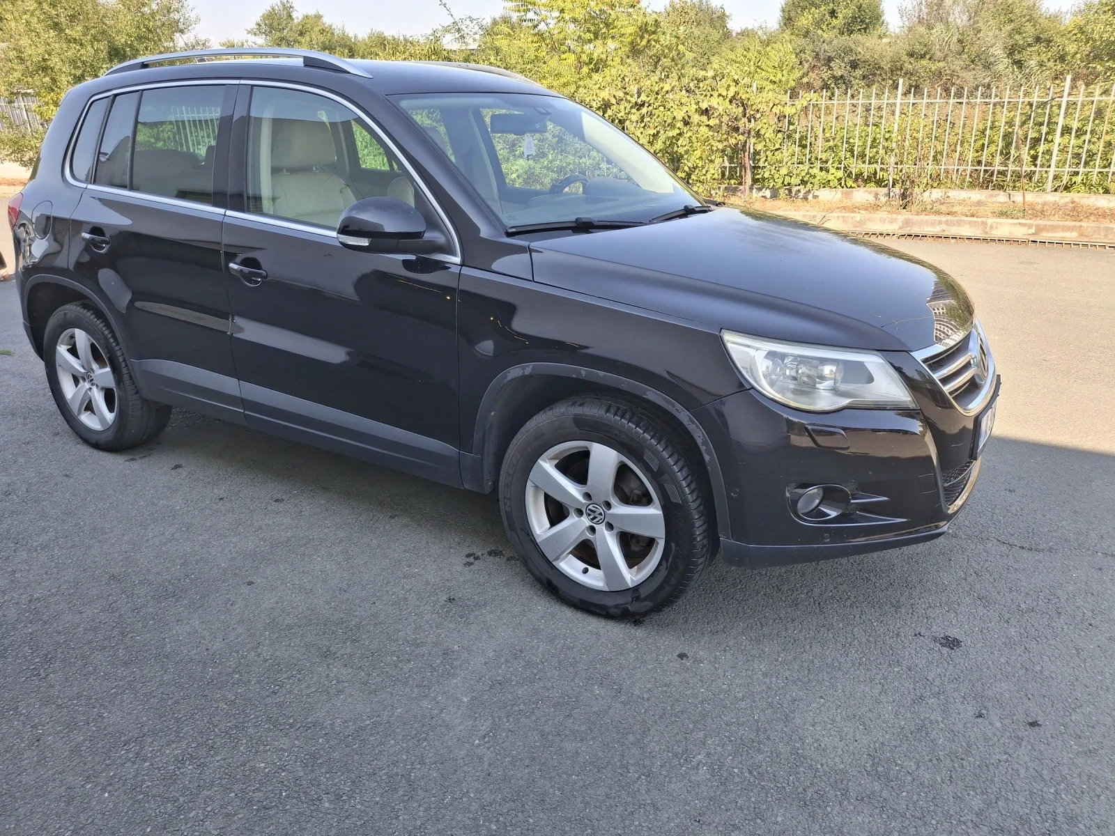 VW Tiguan 2.0 - изображение 9