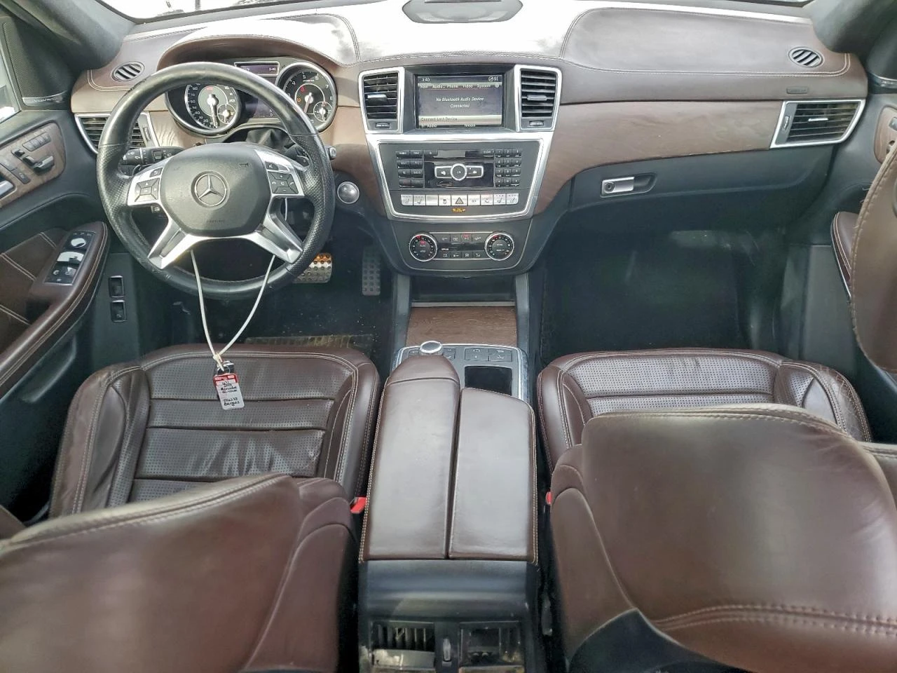 Mercedes-Benz GL 63 AMG 4MATIC| DESIGNO| H/K| | DISTRONIC| ПАНО| 360| KEYL, снимка 8 - Автомобили и джипове - 53979531