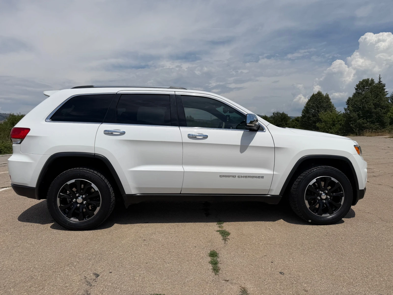 Jeep Grand cherokee 3.6 LPG, снимка 3 - Автомобили и джипове - 55314362