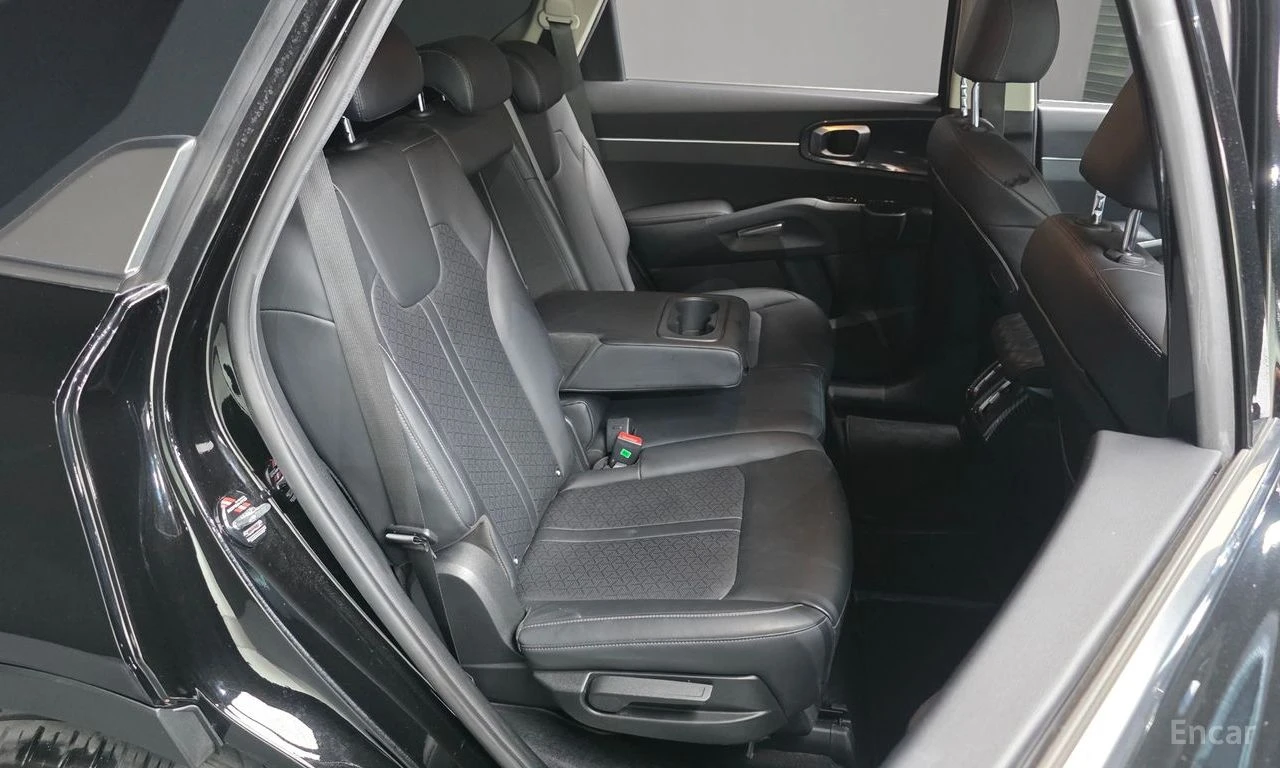 Kia Sorento 2.2D Prestige 4x4* DISTRONIC* ПОДГРЕВ* ОБДУХВАНЕ* , снимка 16 - Автомобили и джипове - 55382055