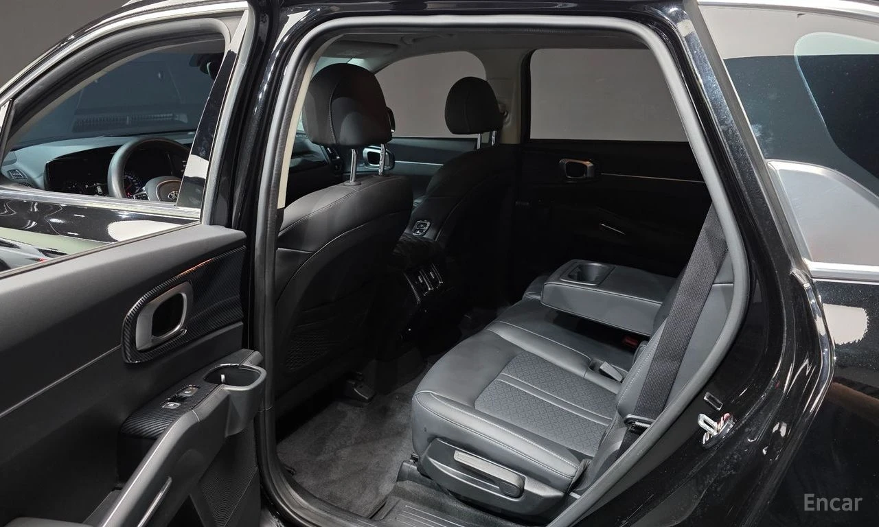 Kia Sorento 2.2D Prestige 4x4* DISTRONIC* ПОДГРЕВ* ОБДУХВАНЕ* , снимка 15 - Автомобили и джипове - 55382055
