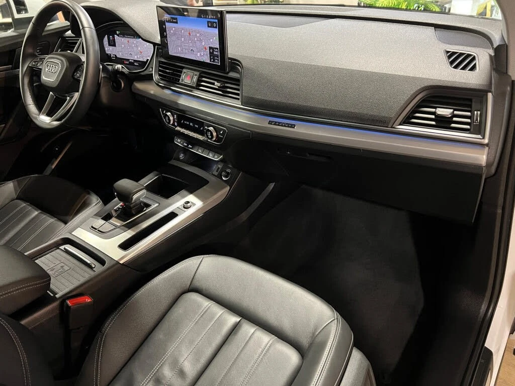 Audi Q5  Premium Plus S-line * АвтоКредит * (Цена до БГ), снимка 17 - Автомобили и джипове - 55429799