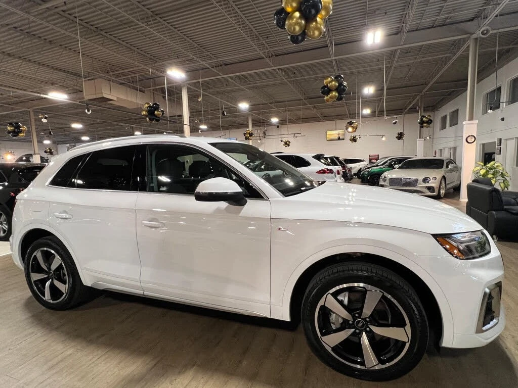 Audi Q5  Premium Plus S-line * АвтоКредит * (Цена до БГ), снимка 6 - Автомобили и джипове - 55429799