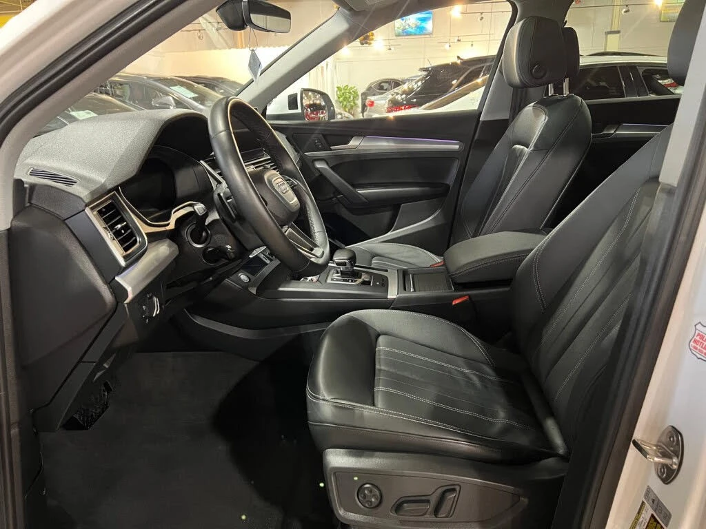 Audi Q5  Premium Plus S-line * АвтоКредит * (Цена до БГ), снимка 15 - Автомобили и джипове - 55429799